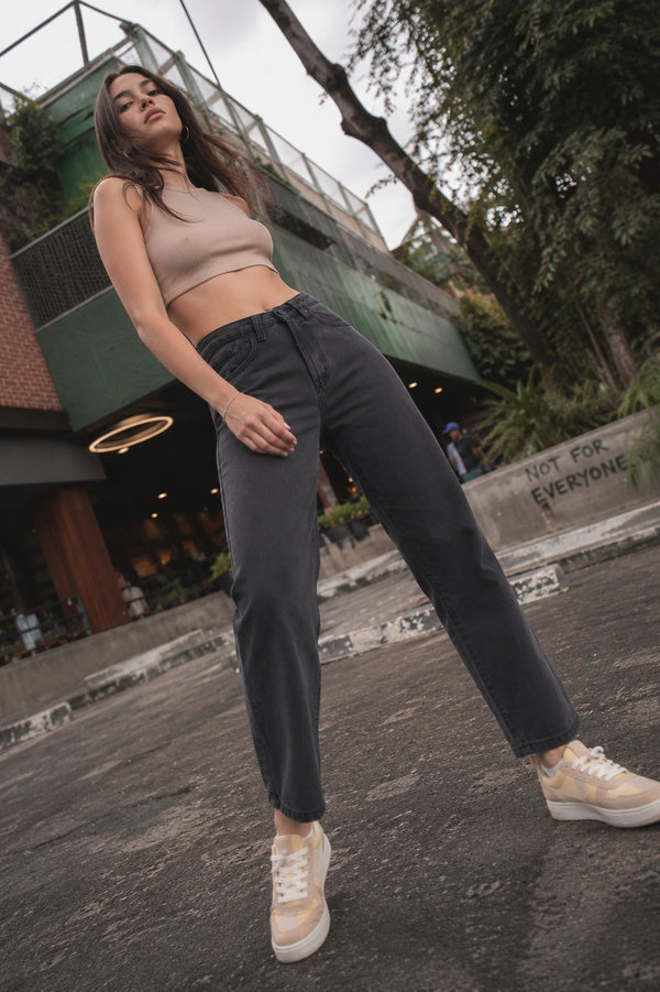 Women Charcoal Carrot Fit Jeans