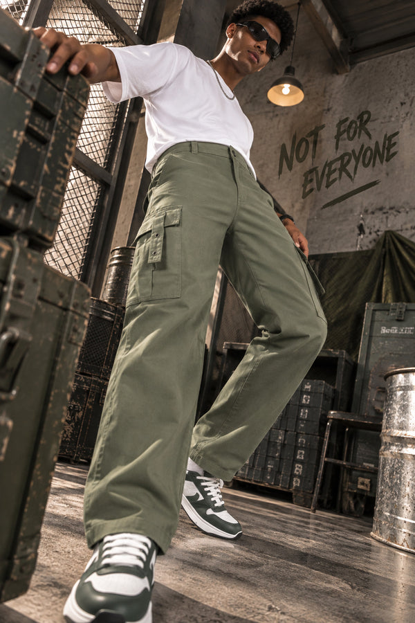 Men Relaxed Cargo Trousers