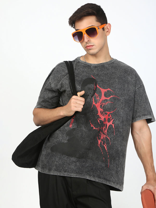 Men Grey Acid-Wash Graphic T-shirt