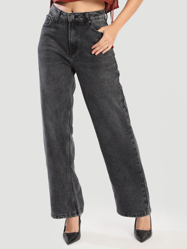 Women Straight Fit Denim Trouser With Wash Effect