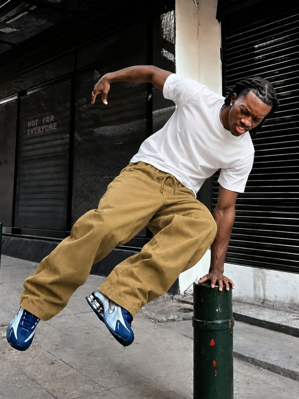 Men Khaki Regular Fit Elasticated Casual Trousers