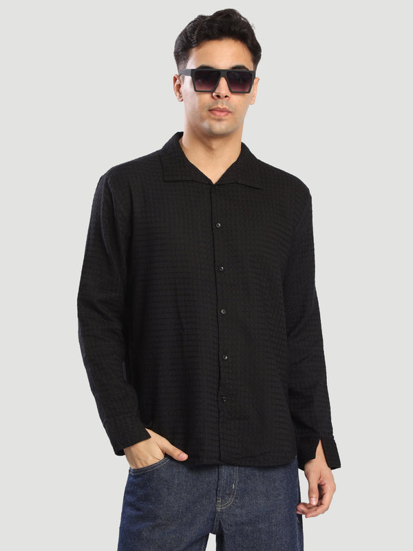 Men textured Black relaxed casual shirt