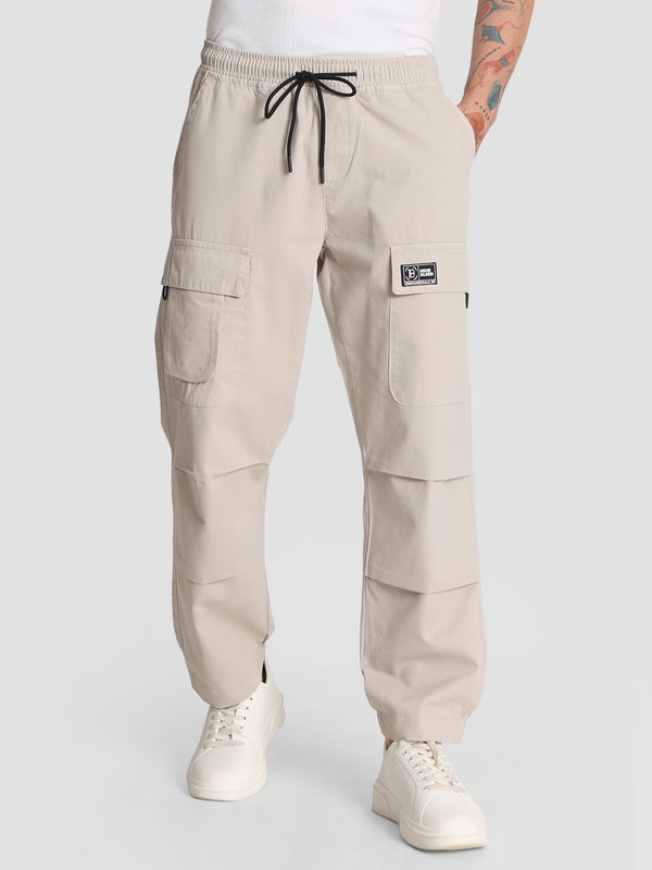 Men Mid-Rise Elasticated 7 Cargo Pocket relaxed fit Casual Trouser