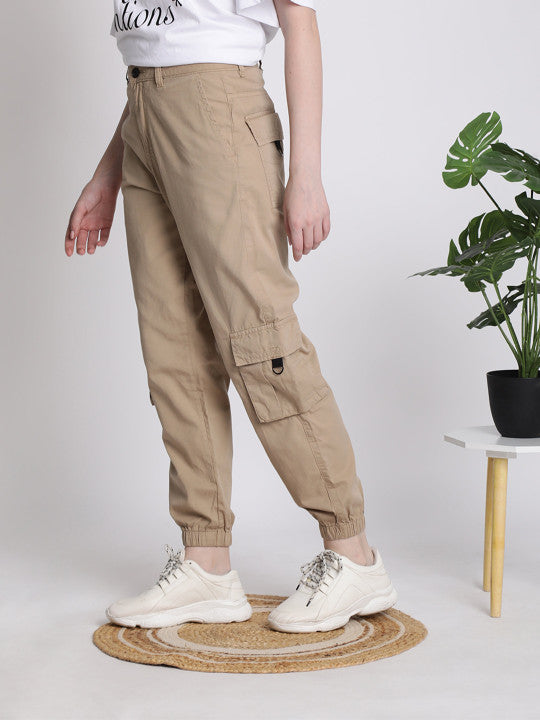Women Regular Flap Pocket Detail Cargo Joggers