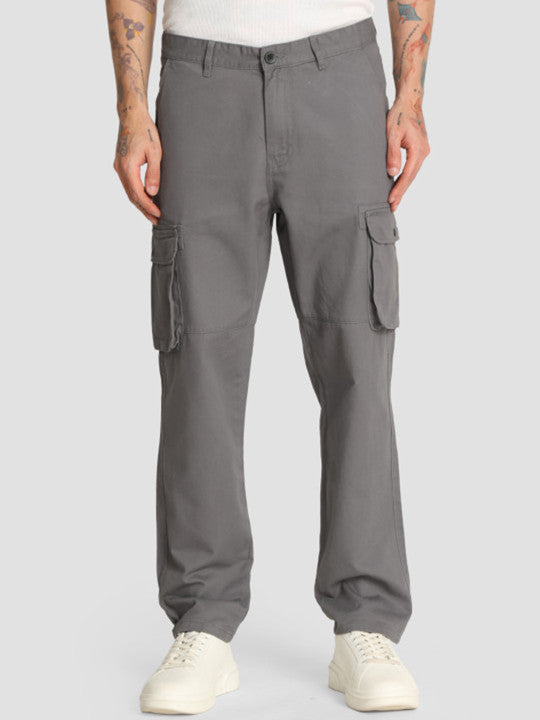 Men Solid Regulaer Fit Mid Rise Cotton Cargos Trousers