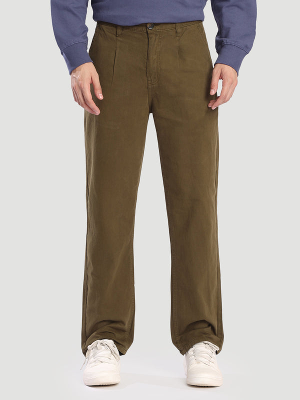 Men Front Pleat Solid Chinos