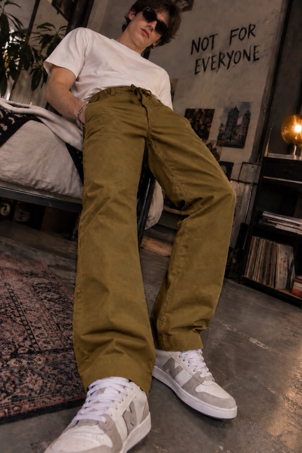 Men Khaki Regular Fit Elasticated Casual Trousers