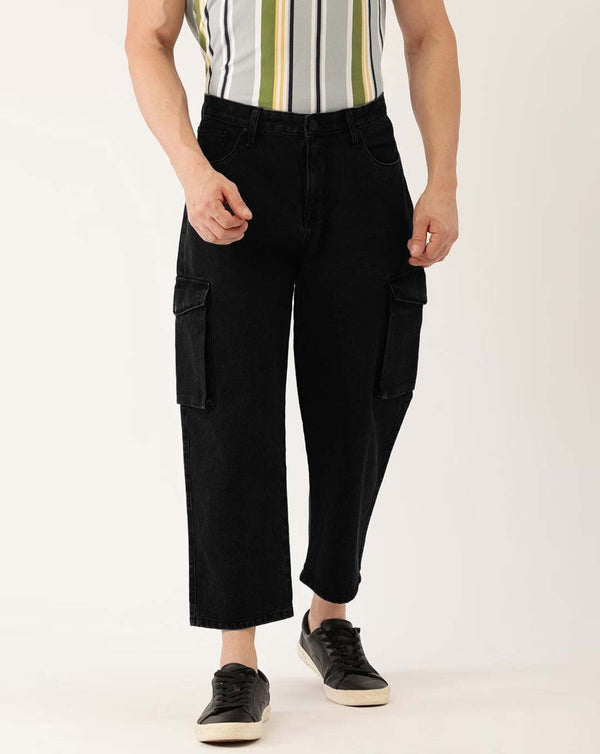Men Black Solid Loose Crop Fit Denim Cargo Trousers