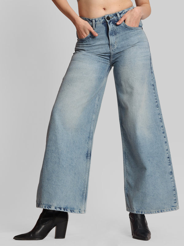 Women Mid-Rise Wide Leg Denim Trouser