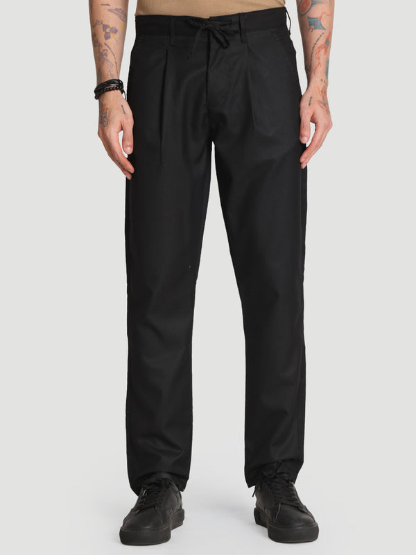 Men Mid-Rise Slim Fit Korean Style Pleated Casual Trouser