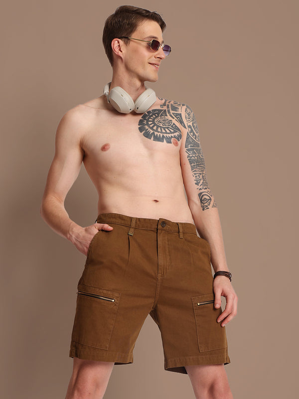 Men Solid Mid-Rise Relaxed Fit Cargo Shorts