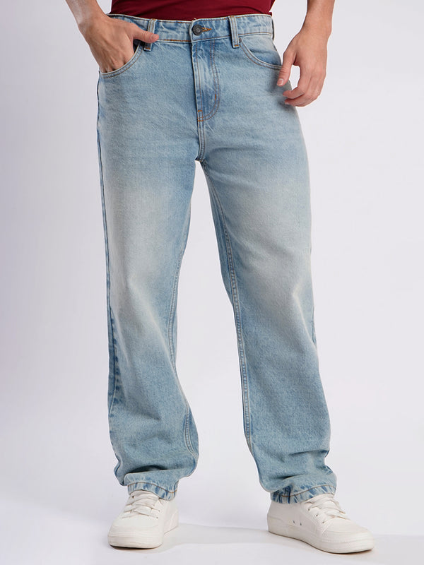 Men Blue Tinted Straight Fit Jeans