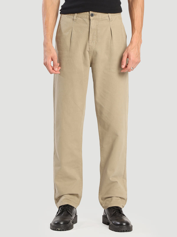 Men straight front pleated solid Green chinos