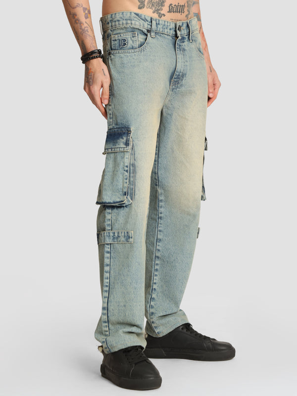 Men Mid-Rise 7 Cargo Pocket Relaxed Fit Denim Jeans