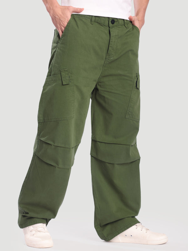 Men Solid Olive Baggy Fit Cargo Trousers
