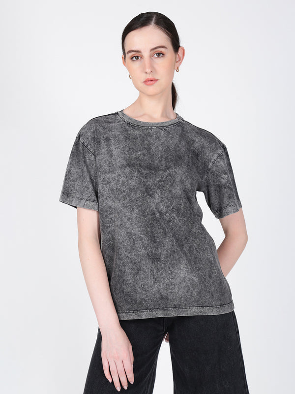 Women Vintage Wash Oversized Fit T-Shirt