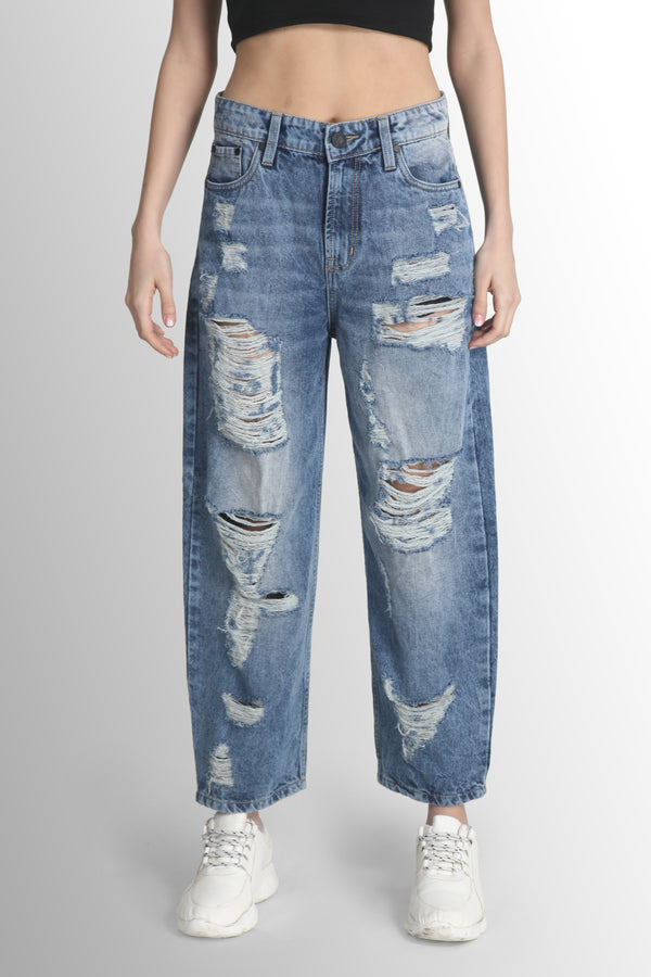 WomenBalloon-fit-distressed-Jeans