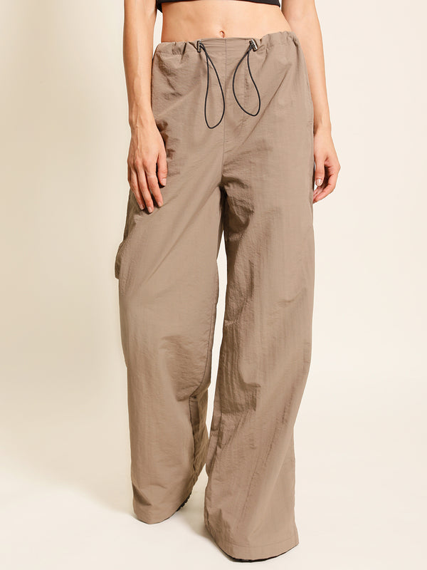 Women Solid Cargo Trousers