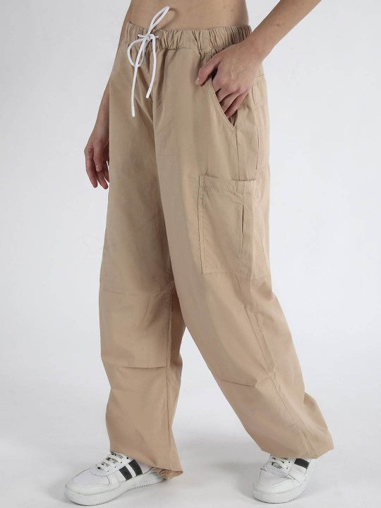 Women Parachute-Fit High-Rise Cargo Trousers
