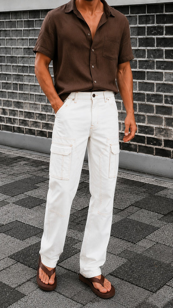 Men White Relaxed Cargo Jeans with Contrast Stitch