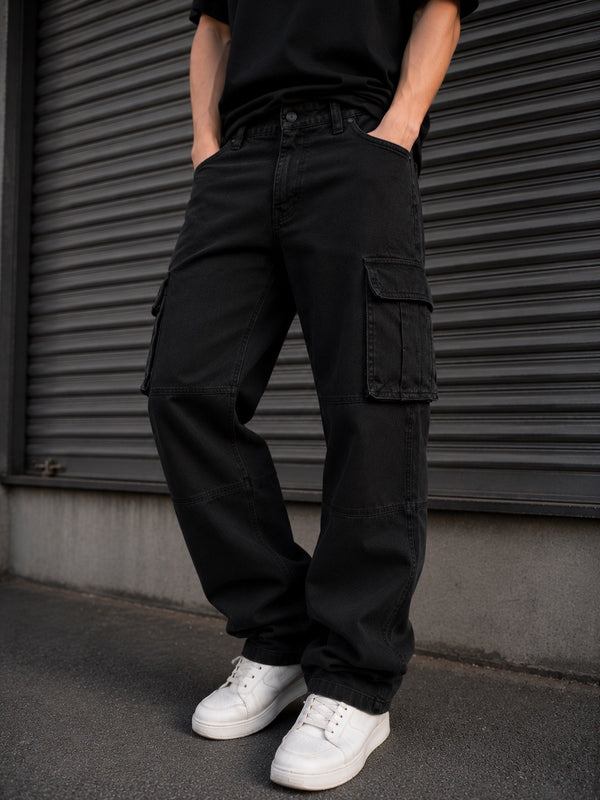Men Black Relaxed Fit Cargo Jeans