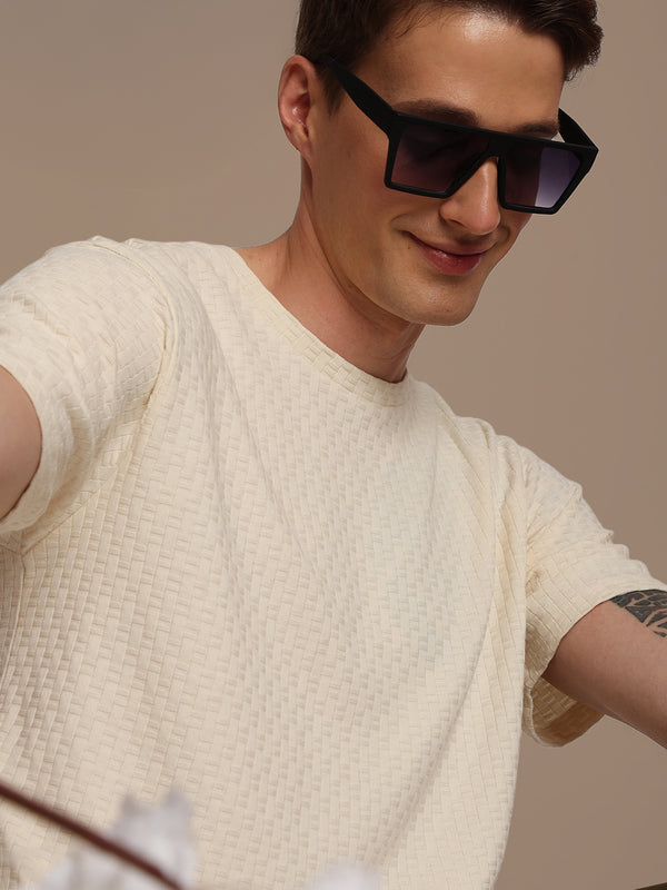 Men White Solid Relaxed Fit T-Shirt