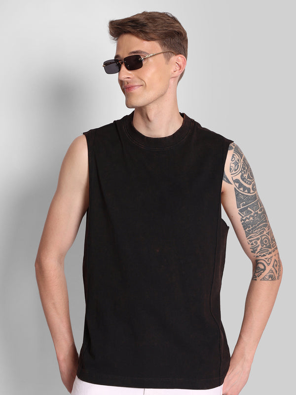 Men Relaxed Fit Sleeveless T-Shirt
