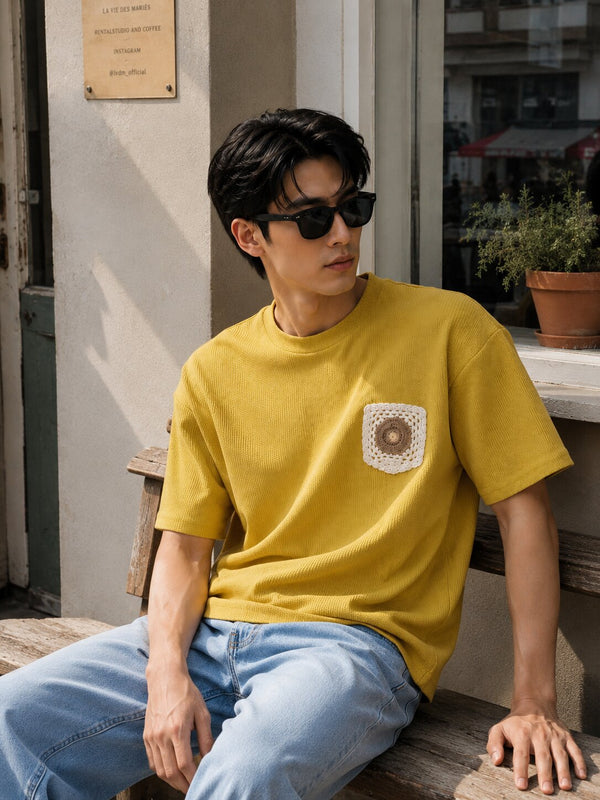 Men Oversized Textured Badge T-Shirt