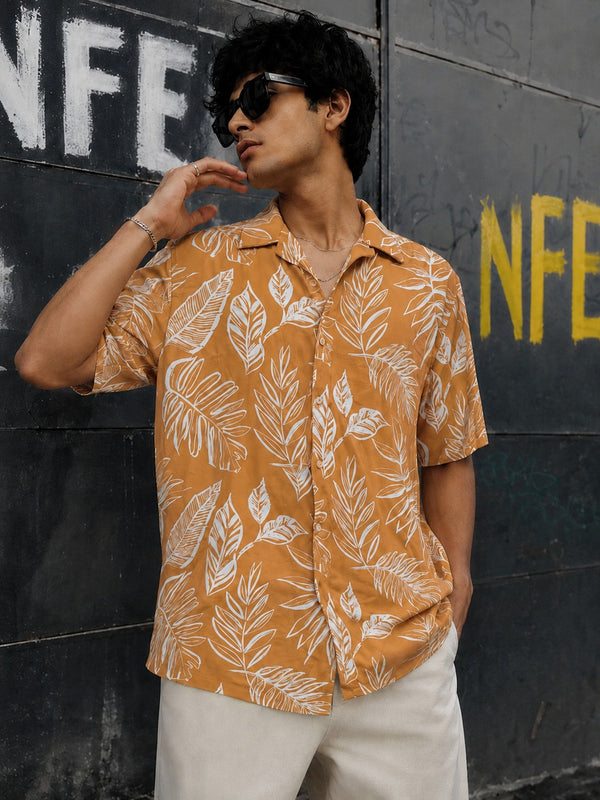Men Relaxed Floral Print Resort Collar Shirt