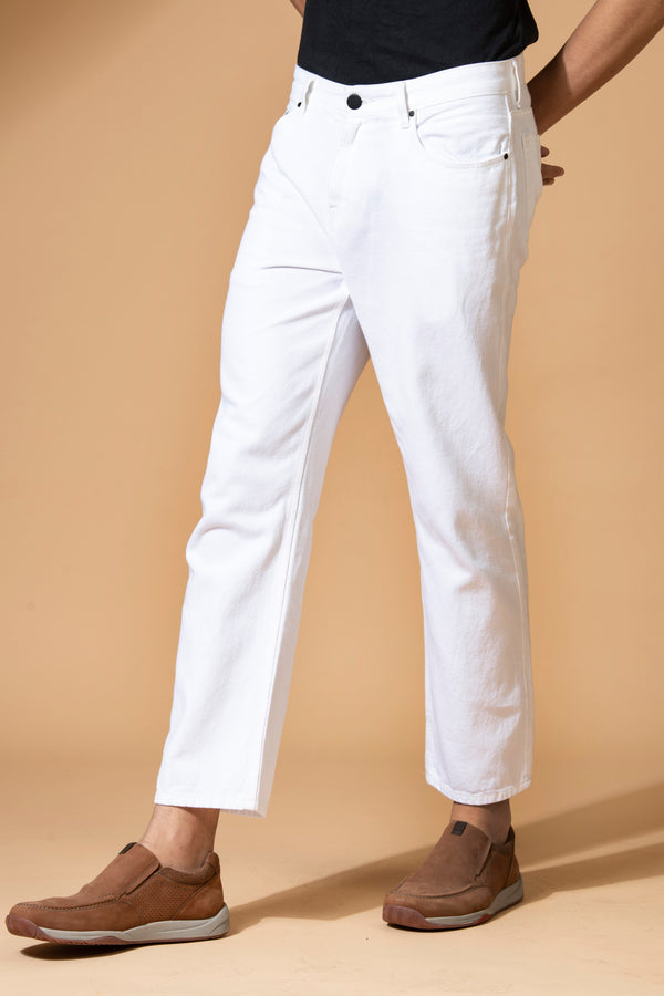 Men White Relaxed Jeans